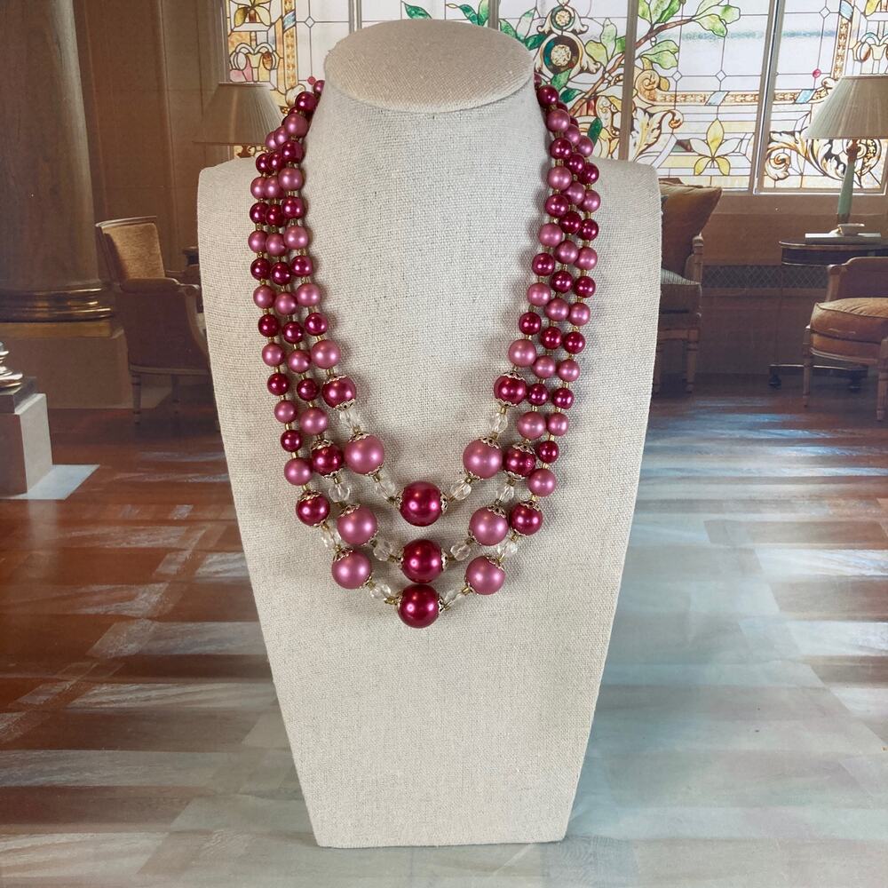 Japanese Triple Strand Pink and Clear Bead Acrylic Necklace EUC Vintage 60s
